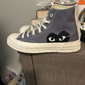 Cute converse!! They are too small for me. Size 7